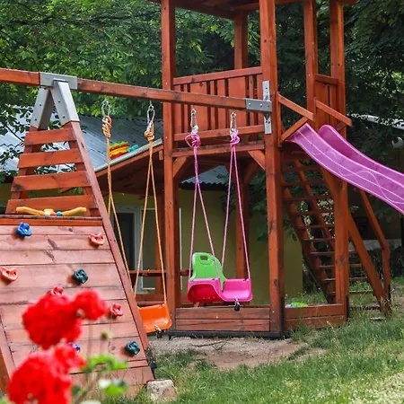 Bungalow In The Heart Of Nature For 2 Or 3 Persons