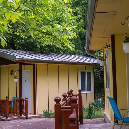 Bungalow In The Heart Of Nature For 2 Or 3 Persons 3* Kamena